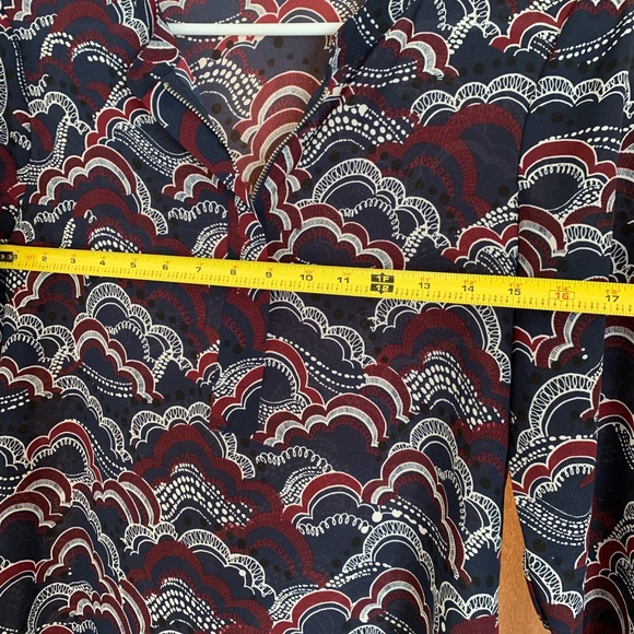 Express Blouse - Picture 3 of 4